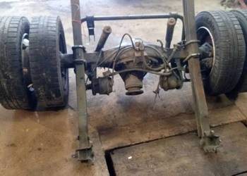 Nissan Atleon tylni dyfer 17,5 z resorami