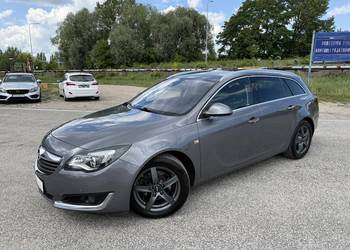 Opel Insignia 2.0 DIESEL Klimatronik Nawigacja Kamera Ledy Tempomat HAK