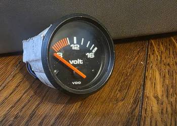 Woltomierz VDO 52mm audi vw 1985