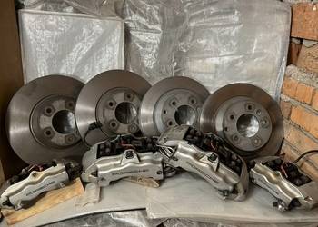 Zestaw hamulcowy Porsche tarcze plus zaciski komplet przód oraz tył