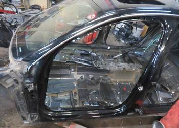 PRÓG SŁUPEK LEWY BOK LONG AUDI A8 D4