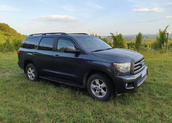 Toyota Sequoia 5.7V8 4x4 LPG 8 osób