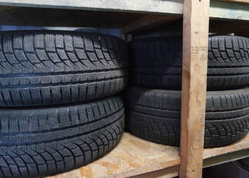 Komplet opon zimowych 215/55 R17 NOKIAN WRA4 DOT 4418 rocznik 2018