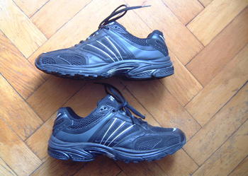 Śliczne buty sportowe FILA rozm. EUR: 41 / 25.5 cm TANIO!!!