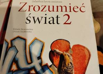 Sprzedam książki do języka polskiego do szkoły średniej