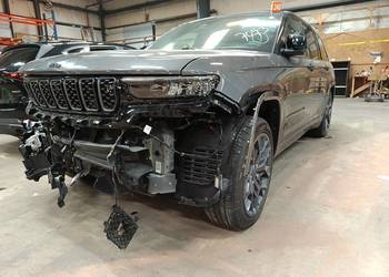Jeep grand Cherokee WL Long Summit Reserve