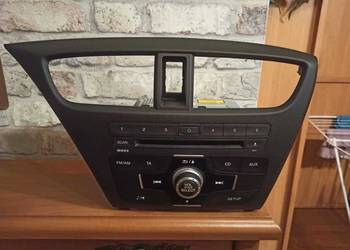 Sprzedam oryginalne radio CD z Hondy Civic 9