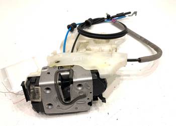 ZAMEK DRZWI LEWY TYŁ MERCEDES C218 Hatchback A2047301335 11-17