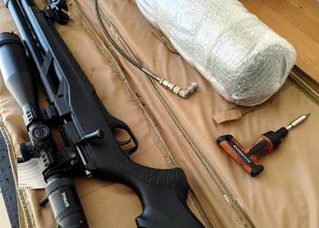 Karabinek PCP Snowpeak T-Rex 5,5mm Luneta 6-24x56 3x magazynek tłumik