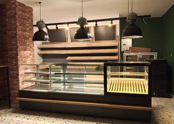 Witryna neutralna piekarnicza cukiernicza chłodnicza regał na pieczywo lada