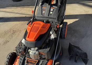 Kosiarka spalinowa z napędem Fuxtec