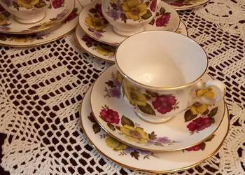 Trio porcelana piekny zestaw kawa-herbarta Trio porcelana piekny zestaw kawa-herbarta