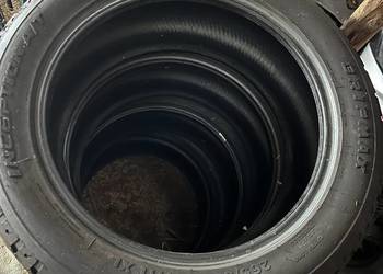 Komplet opon GRIPMAX International 265/50R20 111T XL