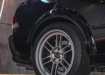 Lexus is 200 flary tył wide body ABS poszerzenia tylnie nadkola + 25mm