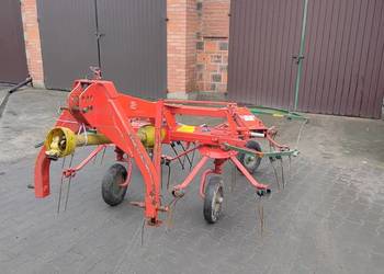 Przetrząsarka przewracarka FELLA TH 410