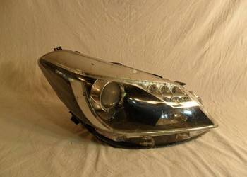 Reflektor Przód strona prawa Toyota Yaris B01720123