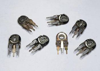 Potencjometr montażowy 470k TVP115 Unitra TELPOD