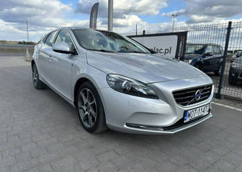 Volvo V40 II (2012-)