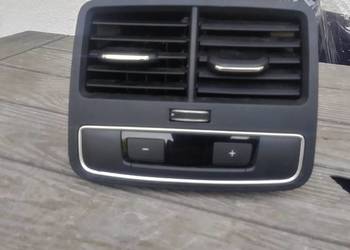 A4 B9 Panel nadmuchu konsoli tyl