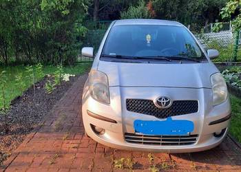 Toyota yaris II automat