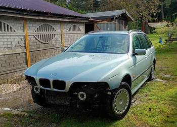 BMW 523 tyle co na zdjęciach