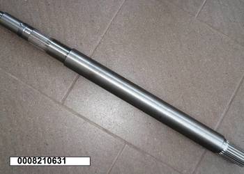 Wał przekładni napędu podajnika zbożowego L-785mm do prasy Claas