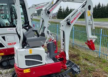 Nowa japońska mikro koparka Takeuchi TB210R KX008 SV10