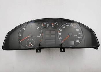 Licznik Zegary Audi A4 B5 1.9 TDI 8D0919033A 110.008.695/001
