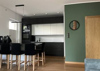 Słoneczne 3-pokojowe mieszkanie po remoncie, z ogródkiem Wiszące Ogrody Słoneczne 3-pokojowe mieszkanie po remoncie, z ogródkiem Wiszące Ogrody