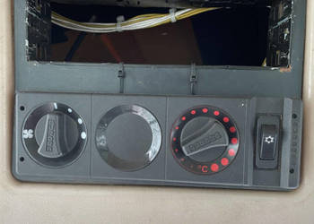 Krone Big M II - panel klimatyzacji