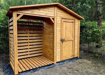 Drewutnia 1,6 x 1,1m + domek  1,54 x 1,1m, dach na boki