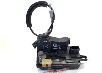 ZAMEK DRZWI LEWY PRZÓD OPEL VECTRA C Hatchback 13201311 02-09