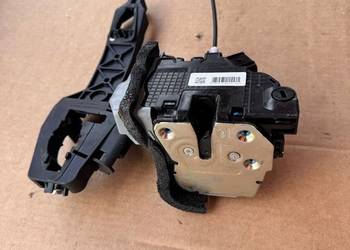 Zamek drzwi z klamką lewy tył Hyundai i20 II 14-20 81410-C8020