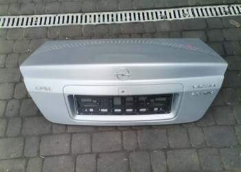 KLAPA BAGAŻNIKA OPEL VECTRA B FL SEDAN Z147