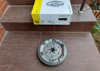 Koło dwumasowe zamachowe Nowe LUK Audi A4 B6 B7 A6 C5 1.8T 2.0