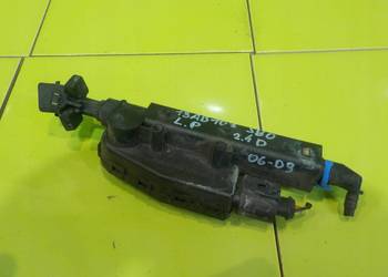 VOLVO S80 II 2.4 D5 08r 4D spryskiwacz lampy lewy 30655066