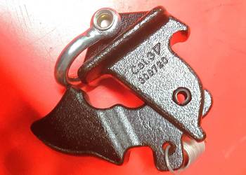 309720 Zatrzask zamykający haka dolnego ramienia