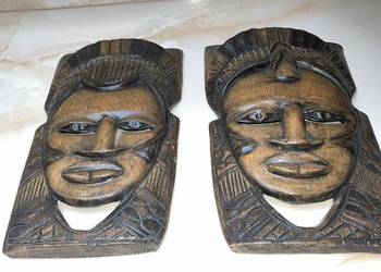 Afrykańska maska. Wojownik.  Wykonana z jednego kawałka drewna.  Do powiesz