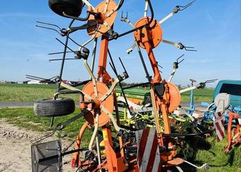 Przetrząsacz Fella Th 680 przewracarka Fella przetrząsarka Fella