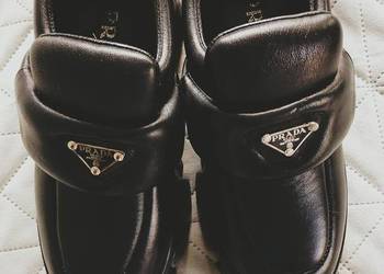 Spszedam używane buty Prada.