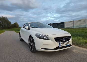 Volvo V40 2.0 D2 120 KM Automat • 2015 r. •