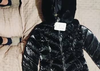 Czarna damska kurtka z genialnym futrzanym kapturem S (36)