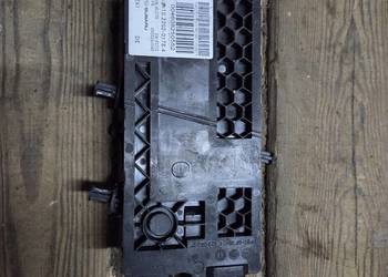 Silniczek hamulca ręcznego Subaru outback