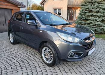 Hyundai IX35 == 1,6 Benzyna ==