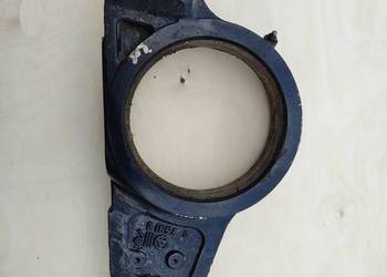 Uchwyt osi New Holland T7030, T7.175, T7.220, T7.235, T7.250, T7.260, T7.27
