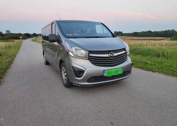 Opel Vivaro B LONG 1.6 BiTurbo 140KM 2015 9 os Klima 3 strefy ZAMIANA