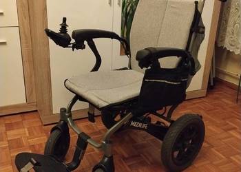 Wózek inwalidzki elektryczny MEDLIFE