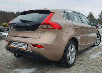 Volvo V40 2.0 D2 120KM # Momentum # NAVI # Półskóra # Piękny Kolor # Serwi…