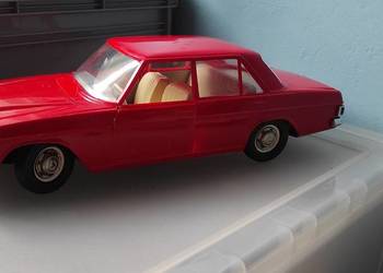 Mercedes 250 firmy Gama DDR PRL