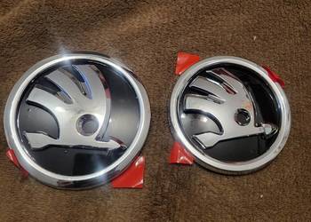 Klasyczne logo Skoda komplet przód +tył